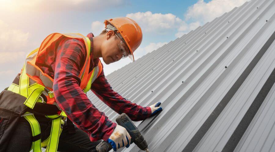 Expert Emergency Roof Repairs services in Winstonville, MS
